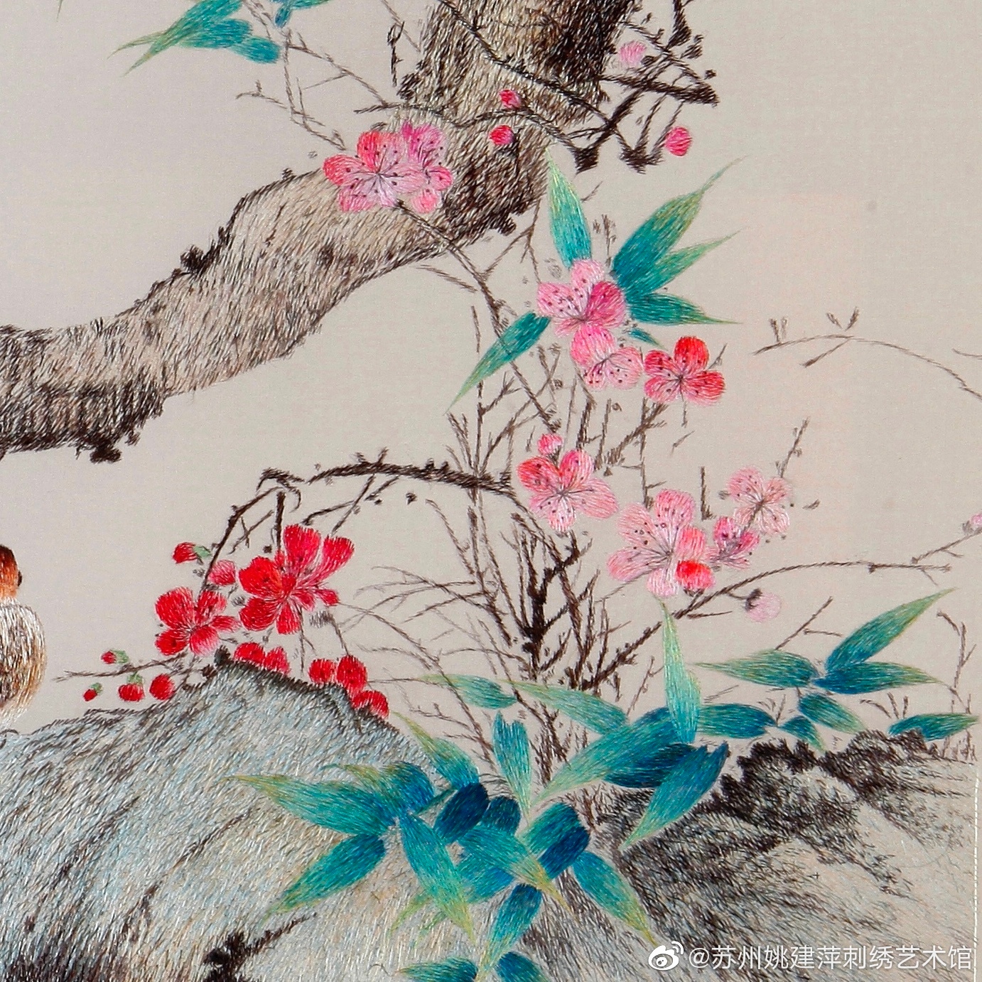 【慢说手艺人】"苏绣女皇"姚建萍,以针为笔以线为墨,妙手绣成宛若天生