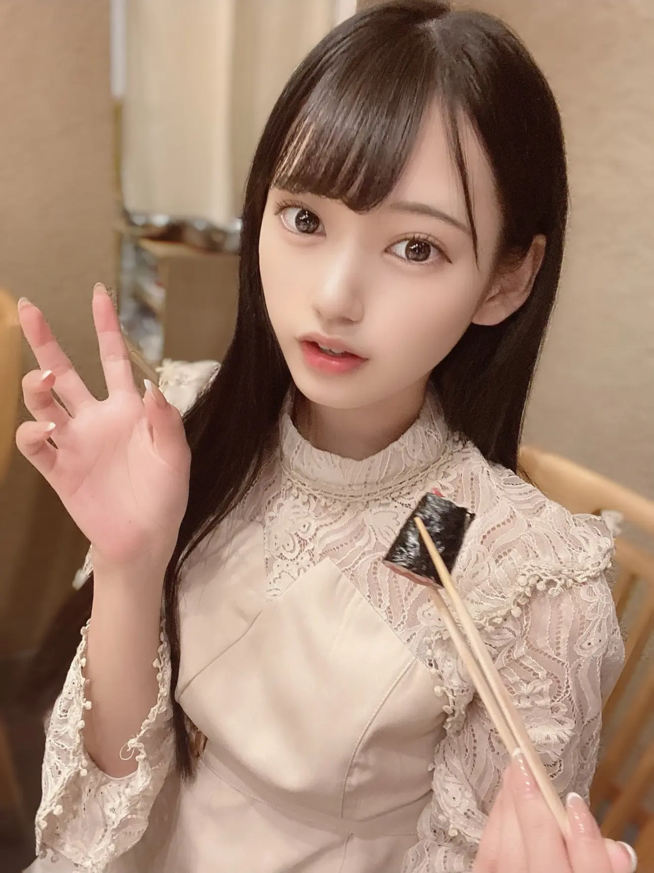 八卦うみ(八卦海，yatsugake-umi)prestige的女演员身高：160公分2020.11