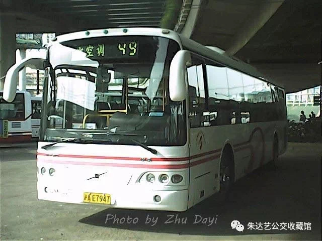 上海公交现存涂装一览
