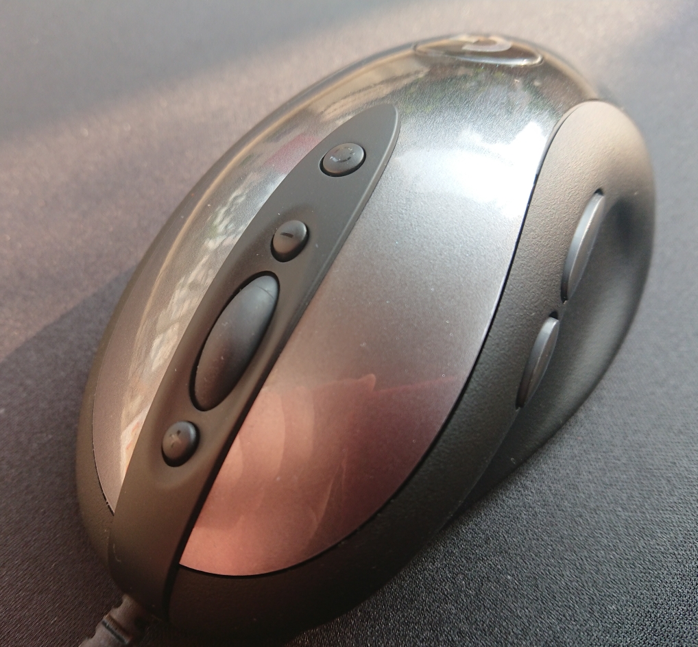 经典模具的再延续之新罗技MX518