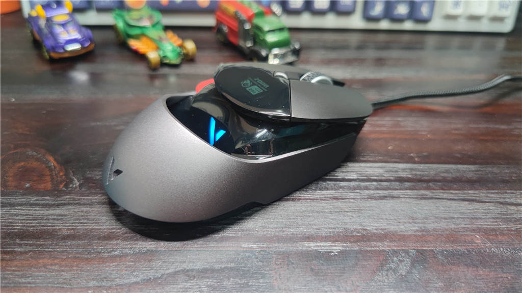 鼠标界的超跑炫酷的雷柏vt960试用