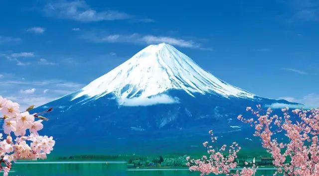 广州学日语|富士山"不死山(ふじさん)"名字的由来