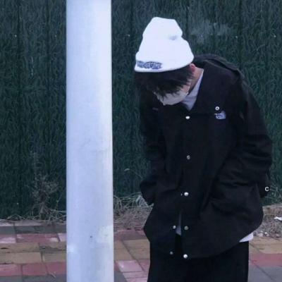 ins超酷唯美文艺范真人男生头像