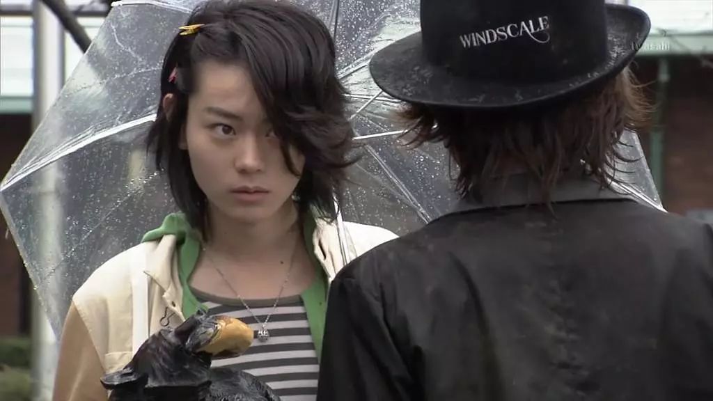 不靠脸靠穿搭!“漂亮男孩”菅田将晖。