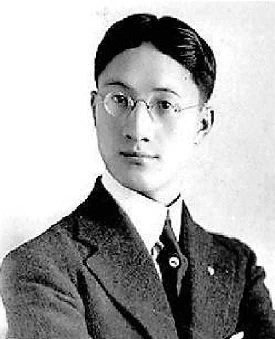 徐志摩死后的陆小曼 aabcb51ac4f7441fbe1582f5bd5566a27a2c80b2.jpg