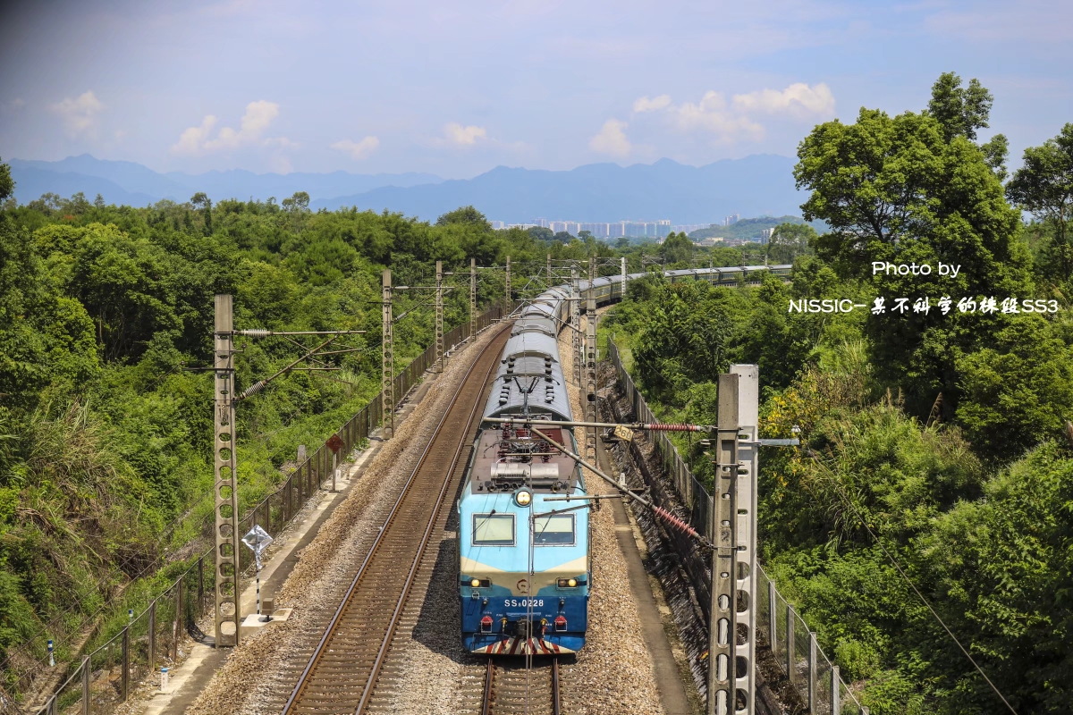 SS8电力机车5图精选集(3)