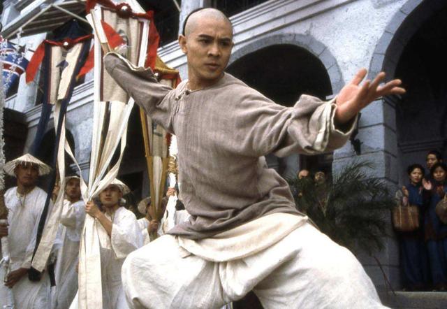 鲁豫问李连杰的爷爷是谁?李连杰:我敢说,不知道你们敢