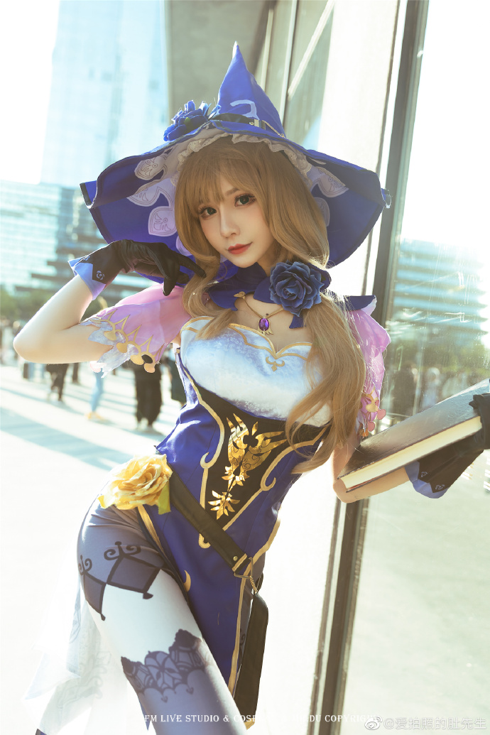 cos | 原神--丽莎:见过这样俏皮又可爱的占星术士吗?