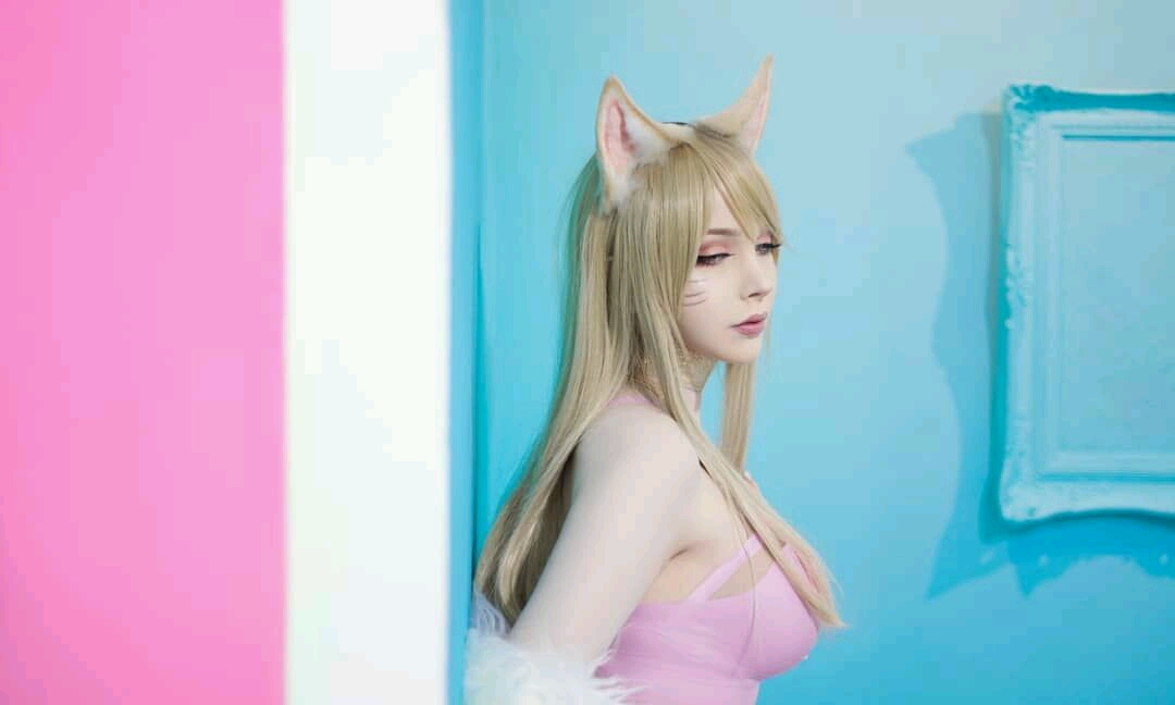 德国coser:sayathefox(带你领略三次元的美)