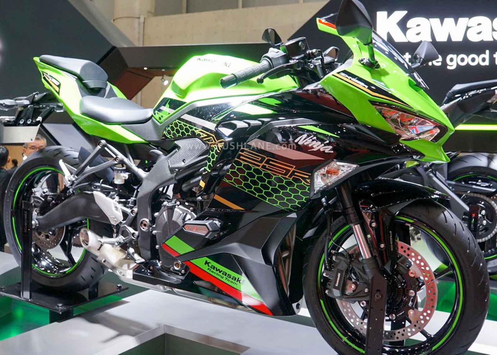 高清壁纸川崎zx25r