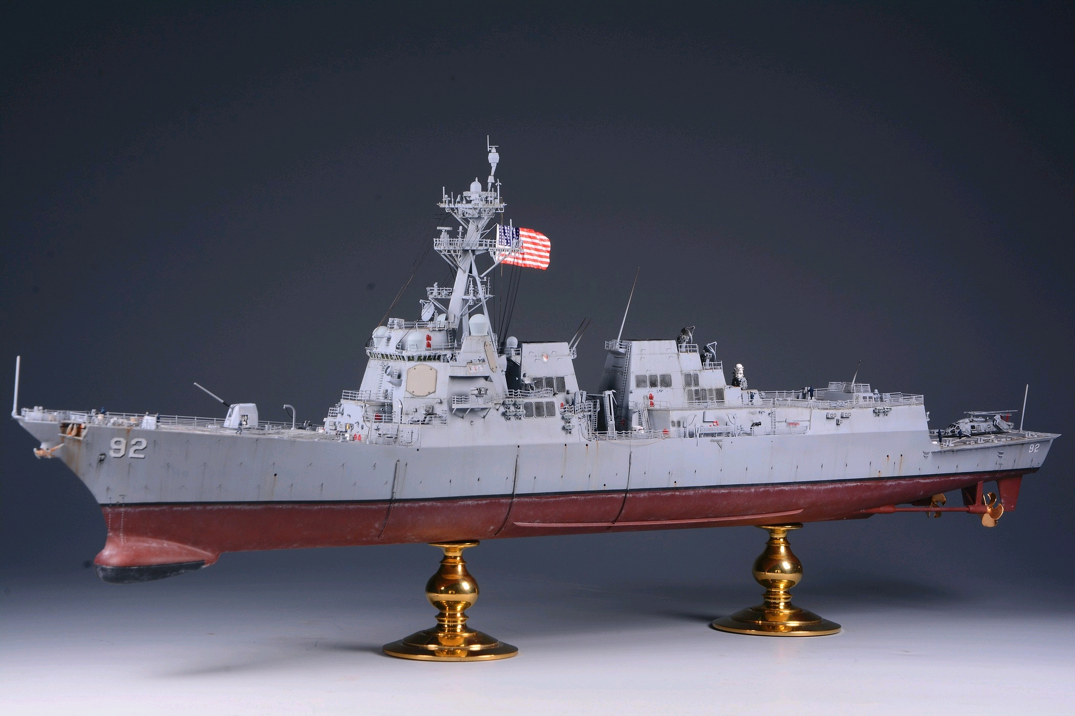 1/350 阿利伯克级ddg92莫姆森号驱逐舰