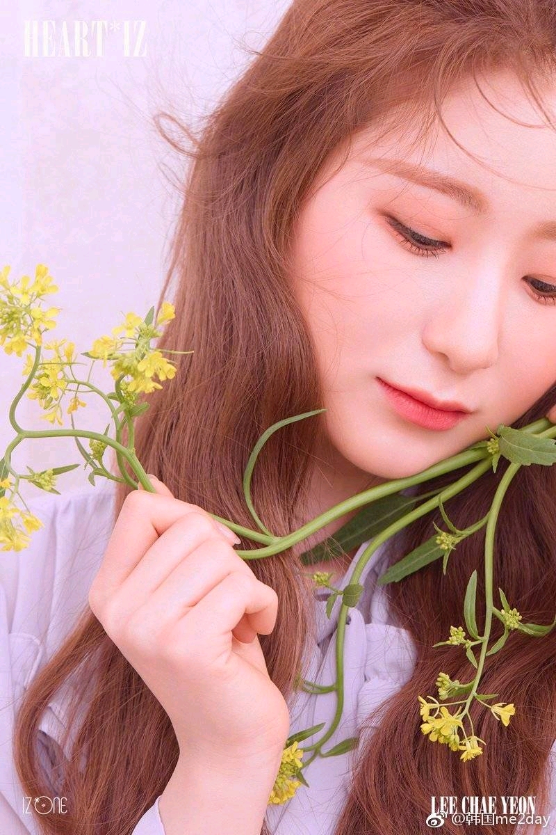 izone新专辑heart·iz预告照公开 成员都好漂亮啊