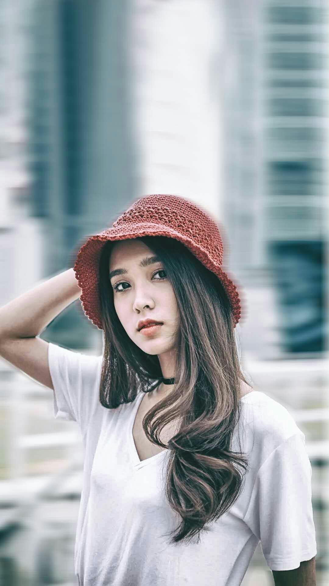 ferny nopjira:你的笑能杀人