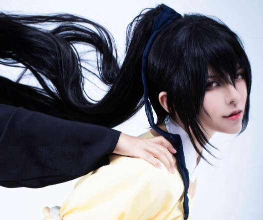 魔道祖师cos版的薛洋比王皓轩版的还原这样的薛洋太心疼了