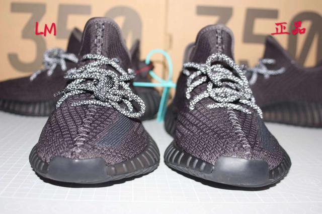 椰子yeezy 350 v2黑天使黑满天星真假对比