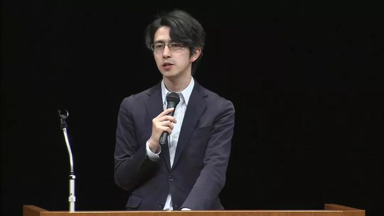 日本一大学教授-木村草太-让网友沦陷!"原来漫画里的设定是真的!