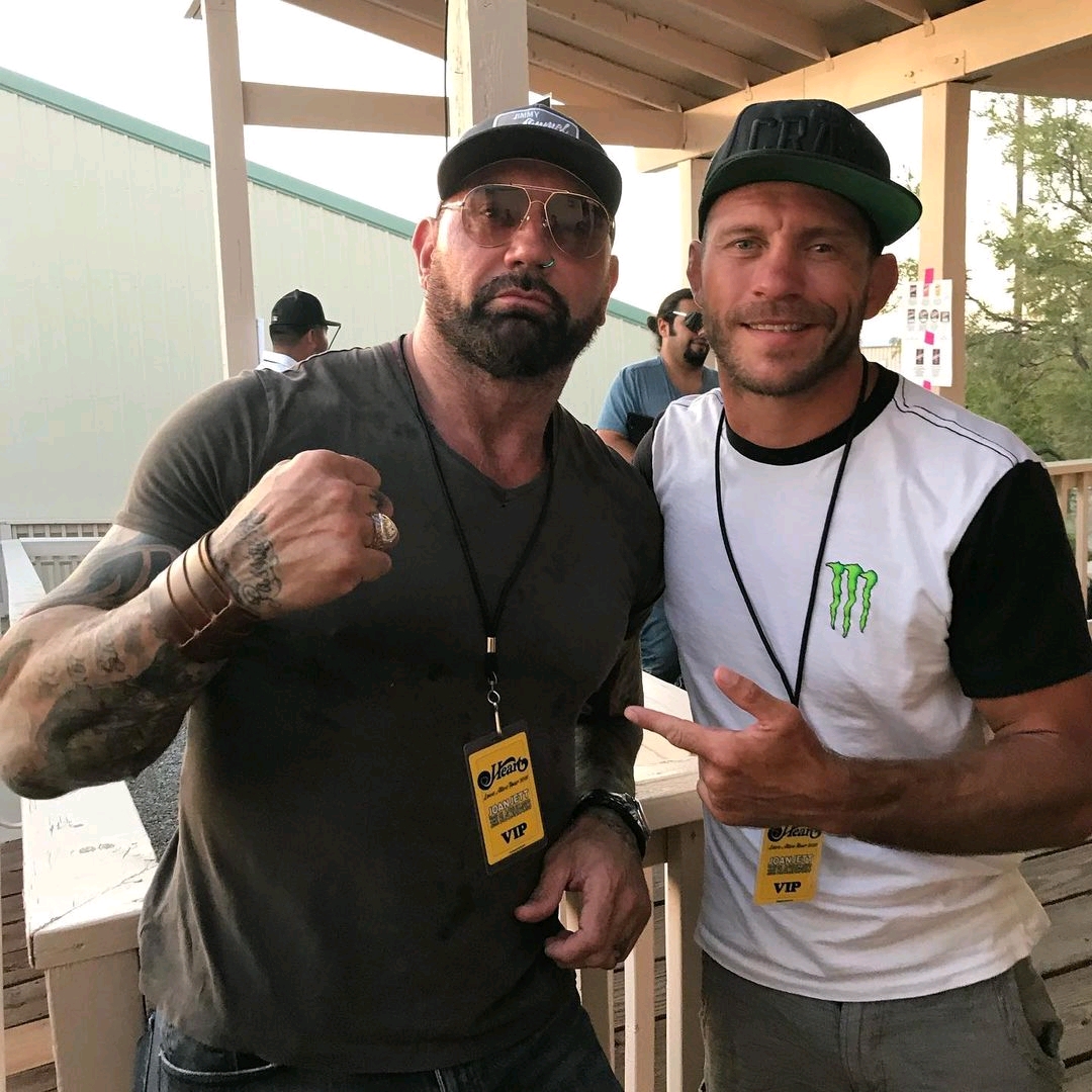 ufc轻量级选手牛仔唐纳德塞罗尼ins照片自取第二弹