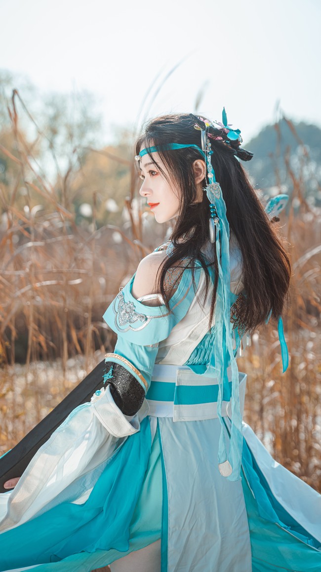 cosplay-剑网3十一周年琴娘