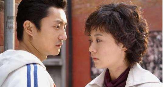 在女演员里,海清真的有点大器晚成的意思,《玉观音》五年后,她才凭借