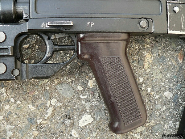 ots-14-4a-03:带消声器和光学瞄准镜.