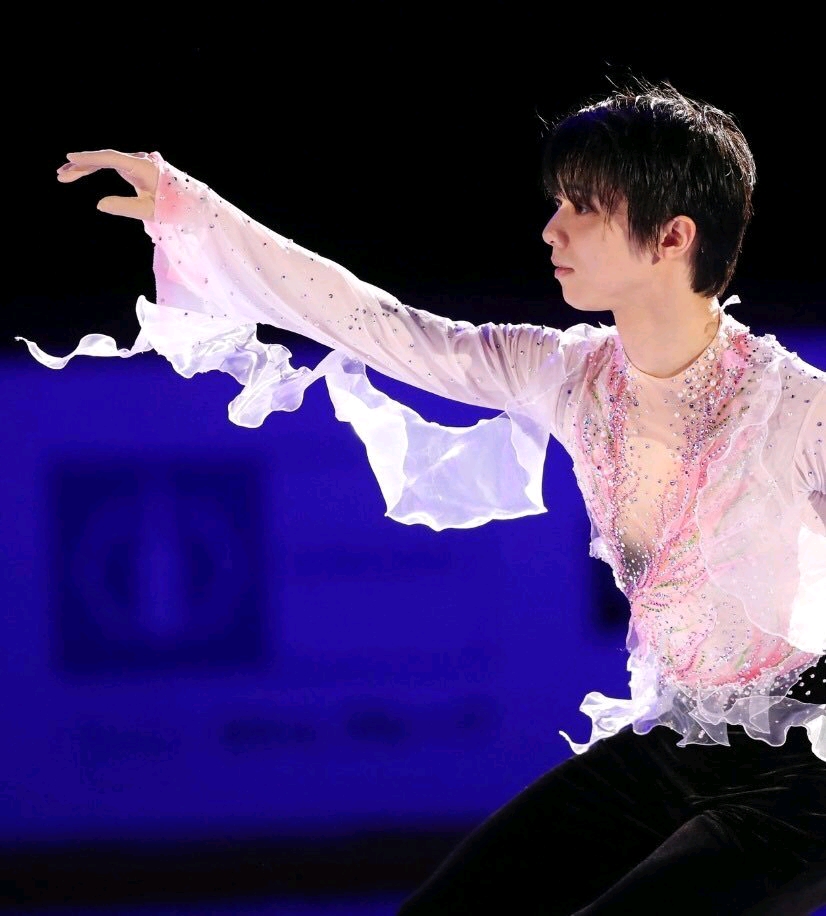 羽生结弦与动漫人物金木研和小野田坂道的共性