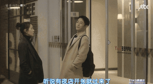 内心无数个阿西吧飘 ..