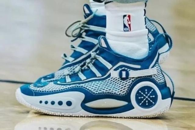nba球员的特制球鞋,nba弹跳高度排行榜