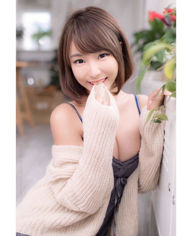 简直是极品女友!刺青师港妹《苏小小Zoe So》