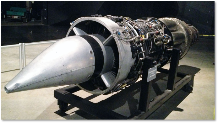3. f型 图1.12 . j47-ge-27发动机 f-86f 佩刀的工程于1950年7月启动.