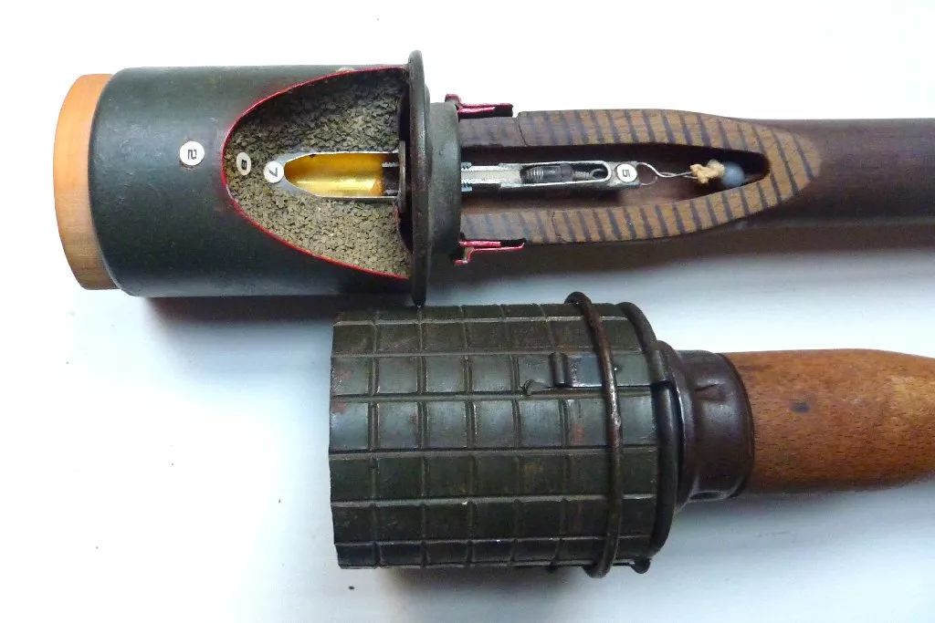 最坚实可靠的"战场伴侣" 德军靠它横扫欧洲?m24木柄手榴弹的故事