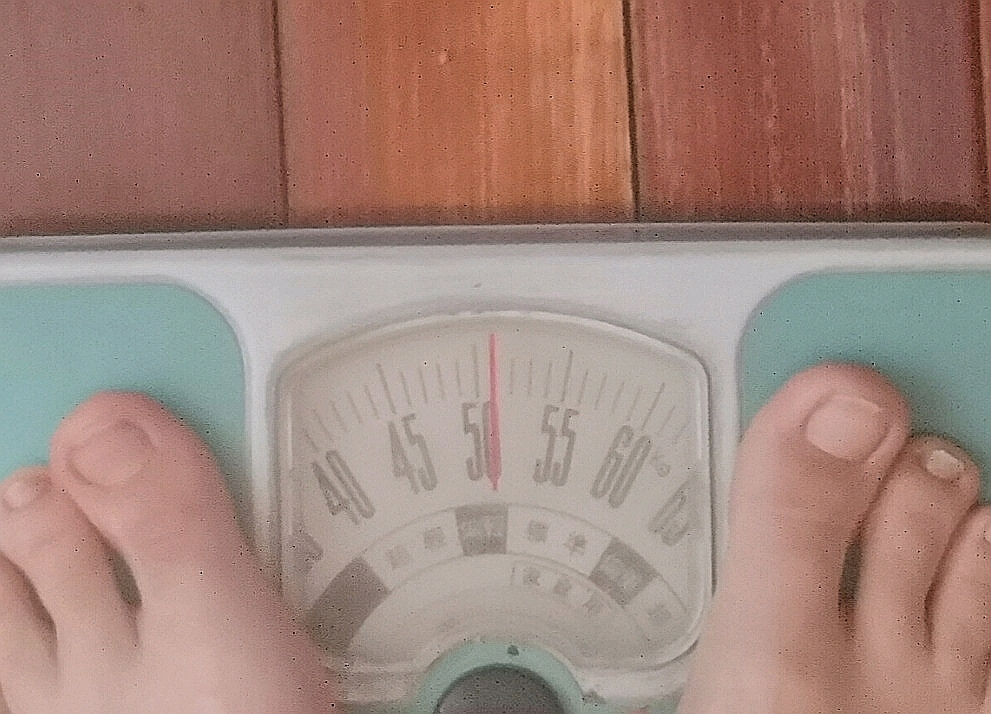 昨天还不错~今日有称体重哈 好像是51kg 继续努力!