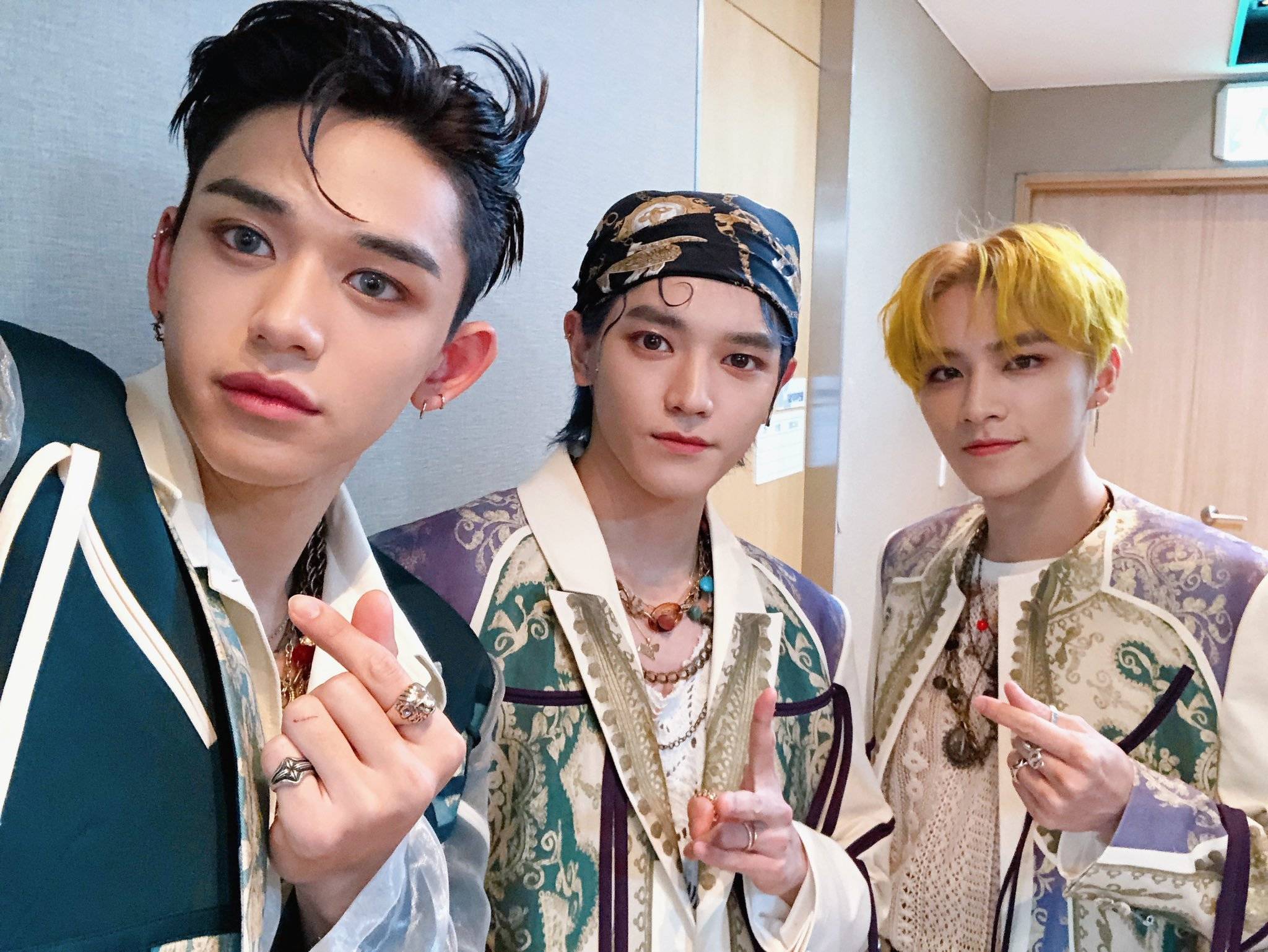 nct2020回归团体照之make a wish