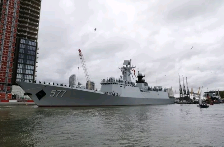 荆州舰,054a护卫舰,舷号532 2016年入列东海舰队.