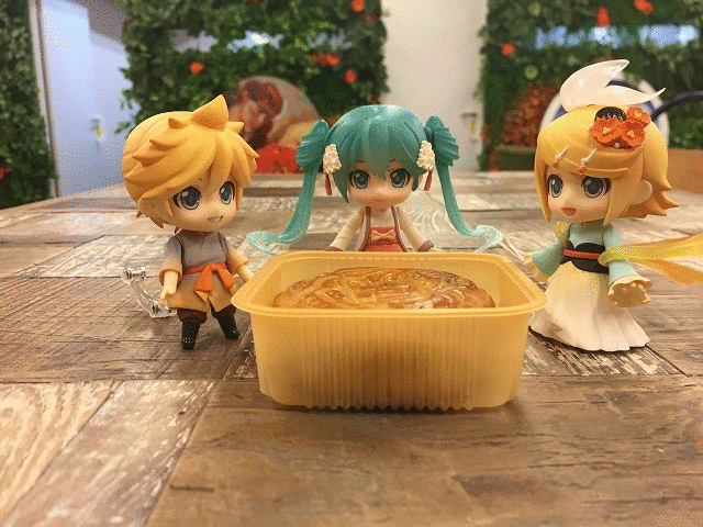 黏土中秋版,和初音未来,镜音铃,镜音连一起赏月学习小