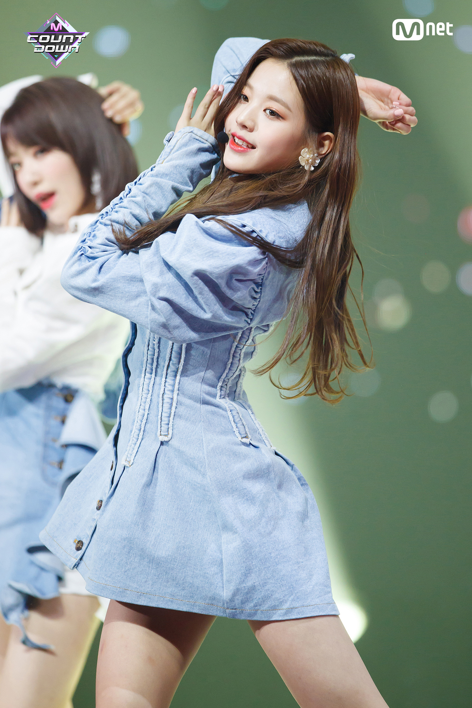 [高清] 五代团腿精出现 - 张元英 - 甚至还有成长空间~~~