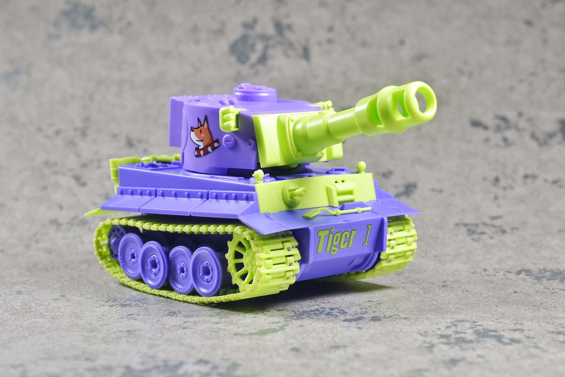 Q到爆!原来武器也能这般萌----小坦克大作战免胶拼装坦克