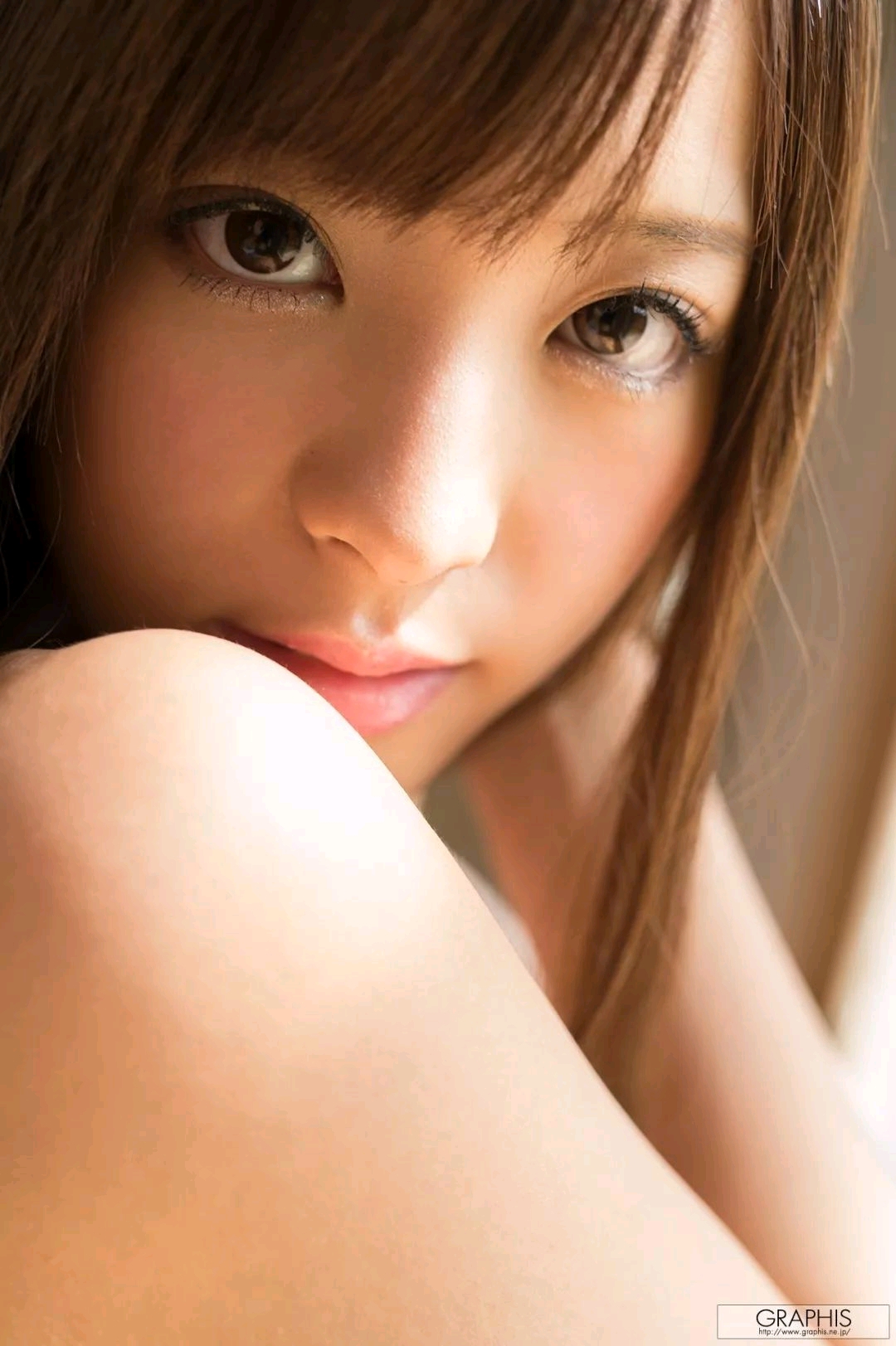 英文名:kana momonogi 国 籍:日本 民 族:大和民族 职 业:优 身 高