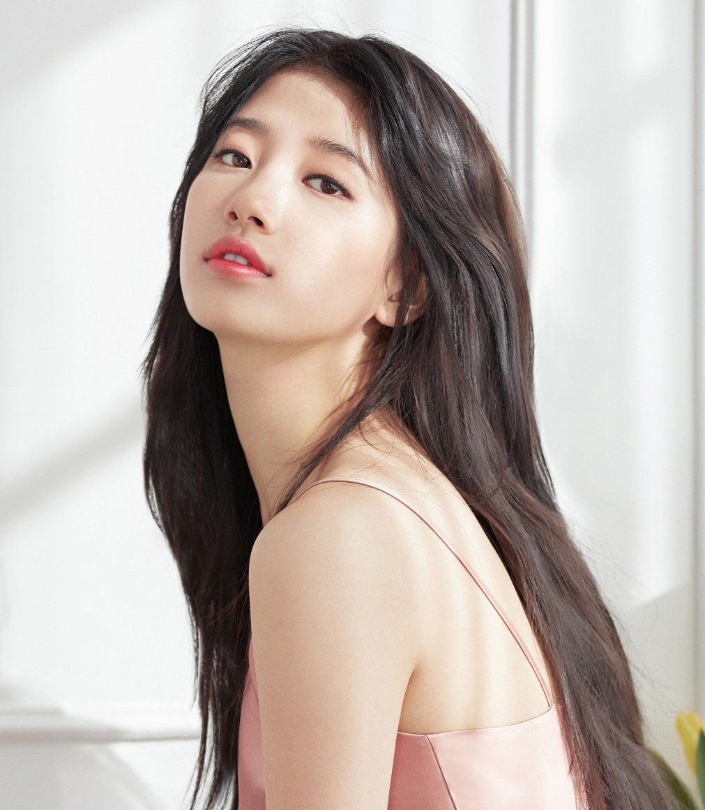 韩国十大90后美女明星,颜值逆天,天然美女林允儿才排第二!