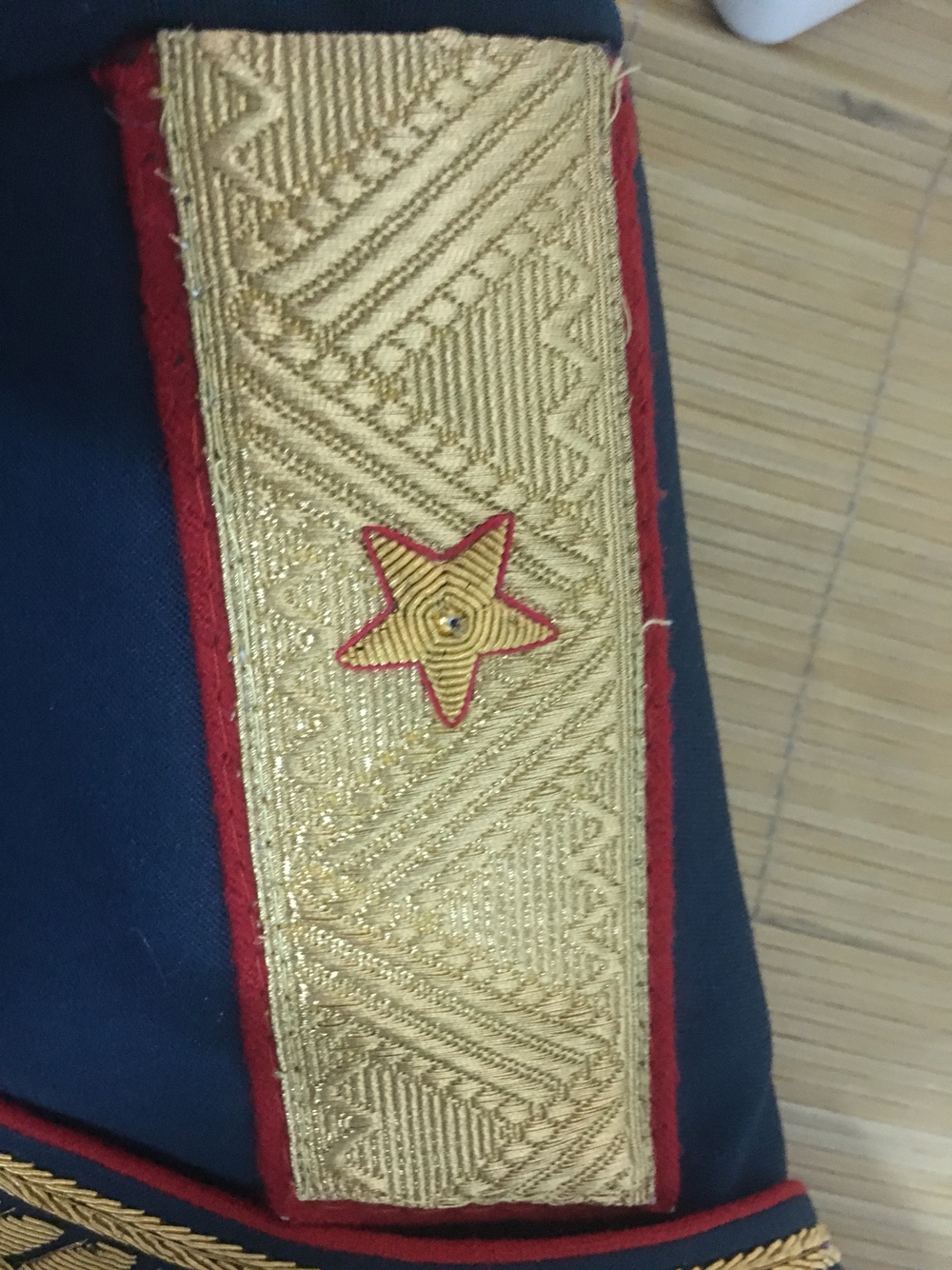 69将官礼服和08将官礼服的对比