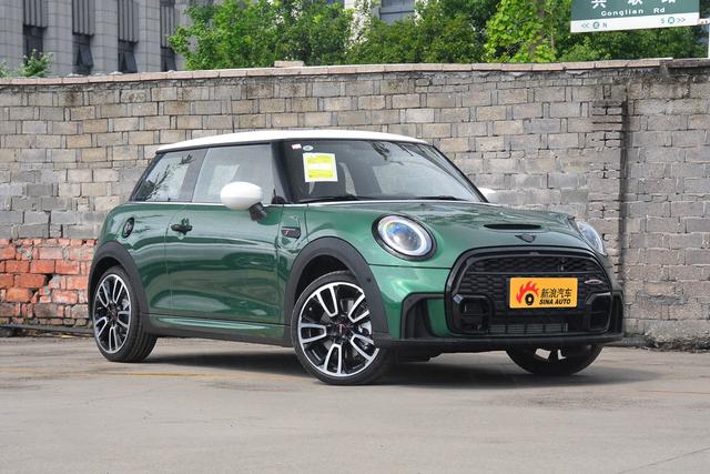 2022款mini20tcoopers赛车手