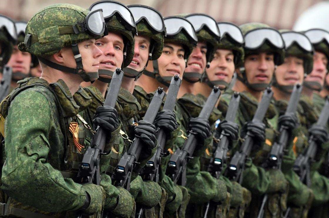 在中国东北边境部署数千名士兵,俄罗斯要干什么?