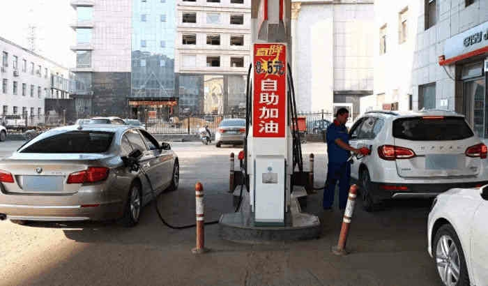 加油站"骗人"新招数!中招一次损失200块,很多车主已被