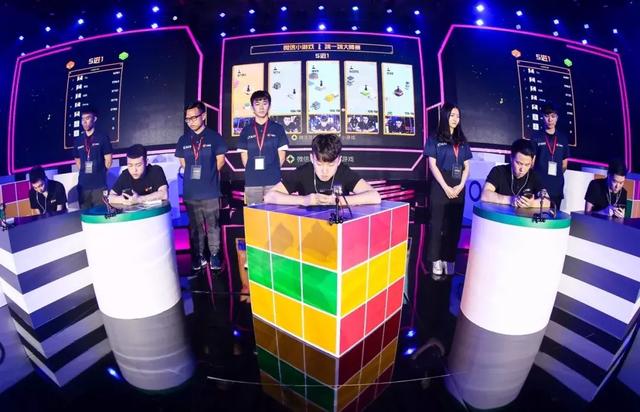 ��һ����ʦ��ȫ���ܹھ���¯��С��ϷҲ�����羺