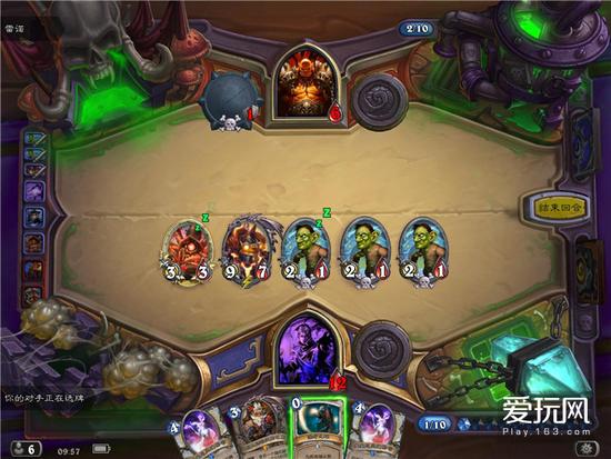 G�ֱ���3��Ĵ��У�������һ�����������Ϸ��