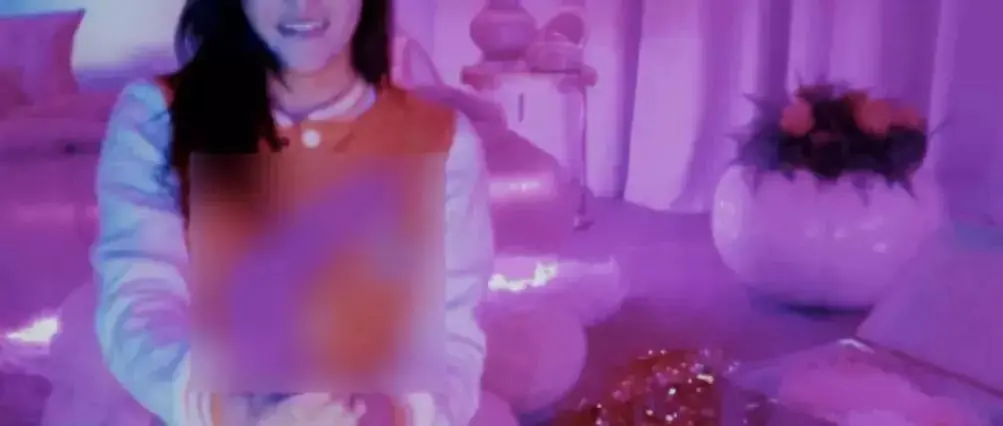 男子看涩情直播并打赏3千后报警，直播平台窝点被一锅端！