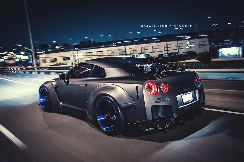 "向经典致敬系列"lbwk宽体不败战神gt-r 始祖,赌城sema展xarmytrix