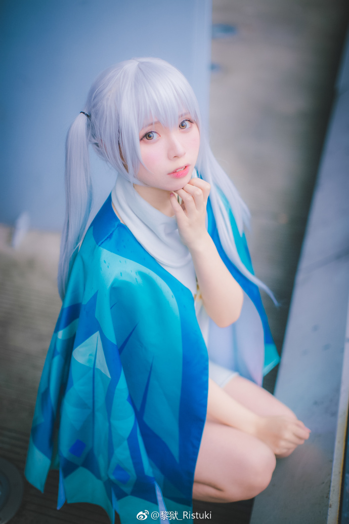 萌妹《sky光遇》cos,穿越人海只为与你相遇