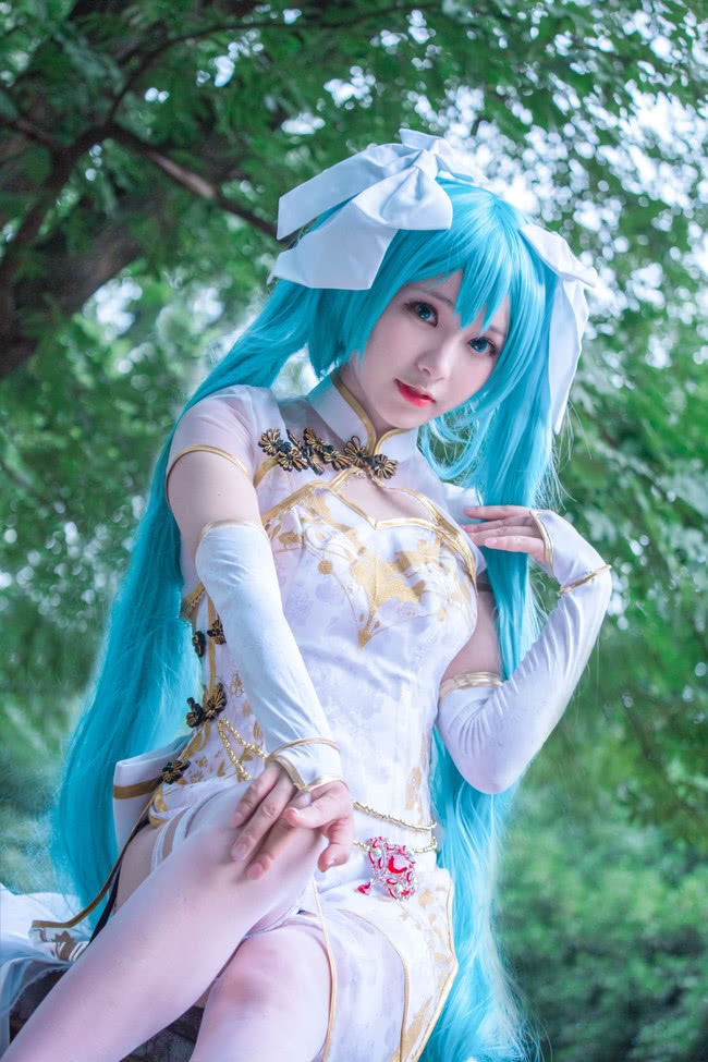 cos 第25期 开叉旗袍秀cosplay**初音未来