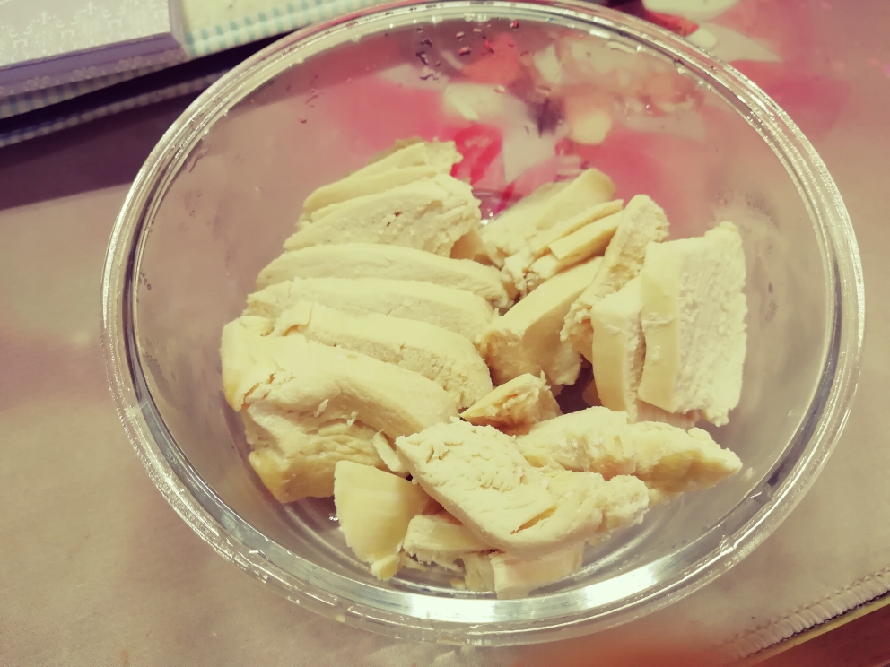 白水煮鸡胸肉