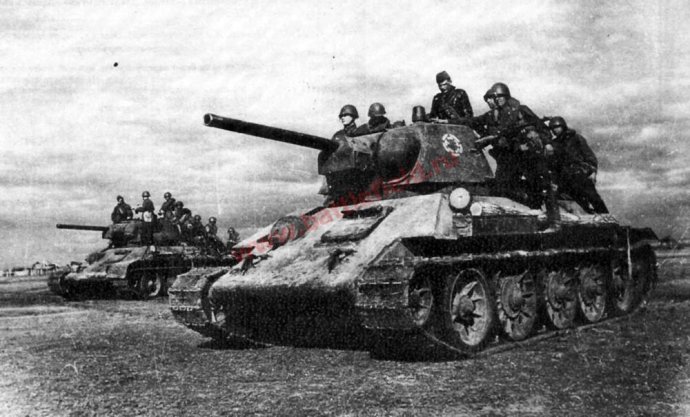 t21c:组建于42年4月;在哈尔科夫战役中被歼灭,后未重建 t22c:组建于42
